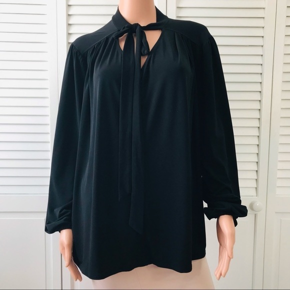 2/$25 JESSICA LONDON Black Shirt With Neck Tie Size 18/20 - Picture 9 of 9